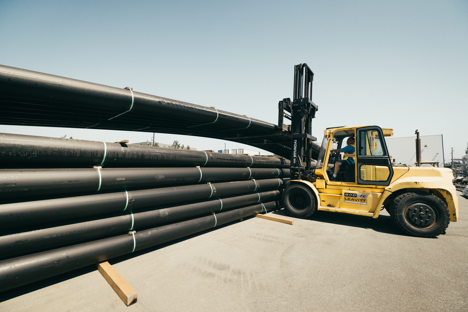 ICONIX Abbotsford transporting HDPE pipe
